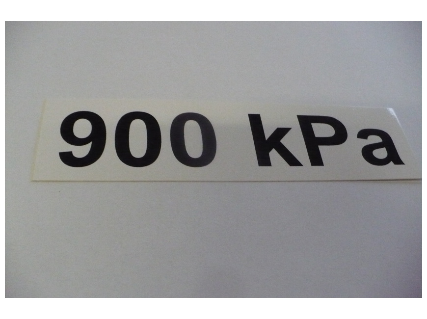 TLAKY 900 kPa